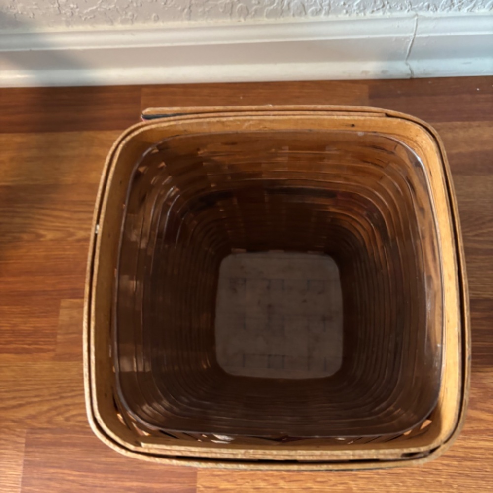 Longaberger trash basket - Picture 2 of 3